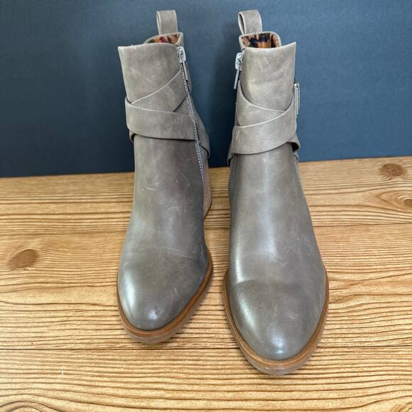 Korks Grey Wood Block Heel Ankle Booties Boot Sz 7 Gray Western Boho Shabby Chic - Picture 3 of 13